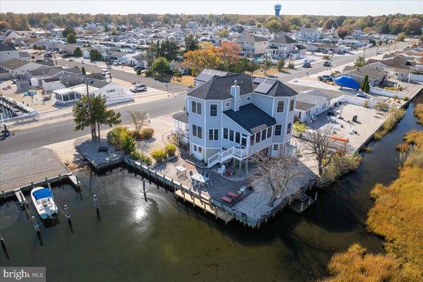 Waretown, NJ 08758,35 HORNBLOWER DR