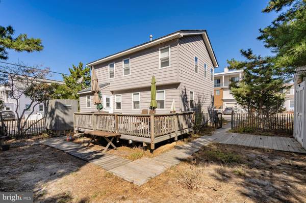 Beach Haven, NJ 08008,100 86TH SEA GLASS