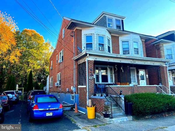 42 E PAUL AVE, Trenton, NJ 08638