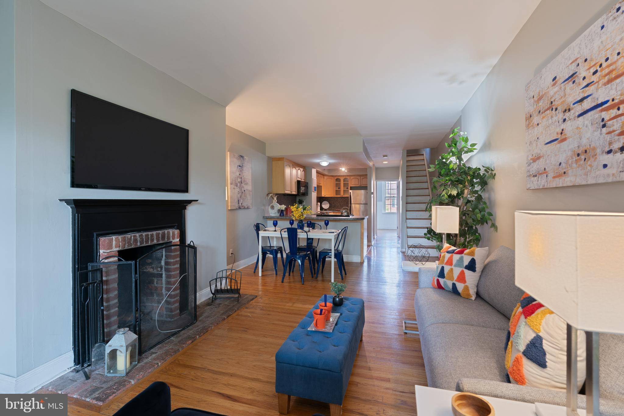 Philadelphia, PA 19147,400-416 S 2ND ST #410B