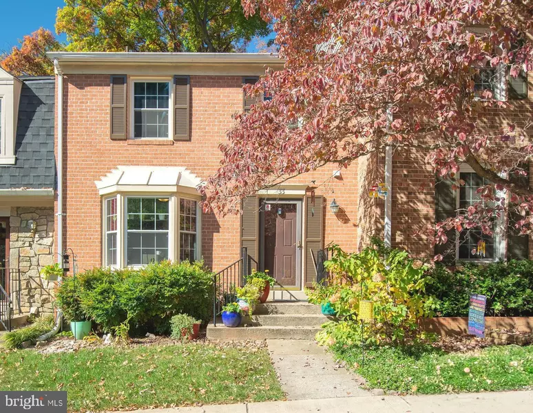 33 APPLE SEED LN, Gaithersburg, MD 20878