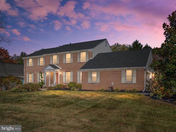 4 THORNBERRY LN, Hockessin, DE 19707