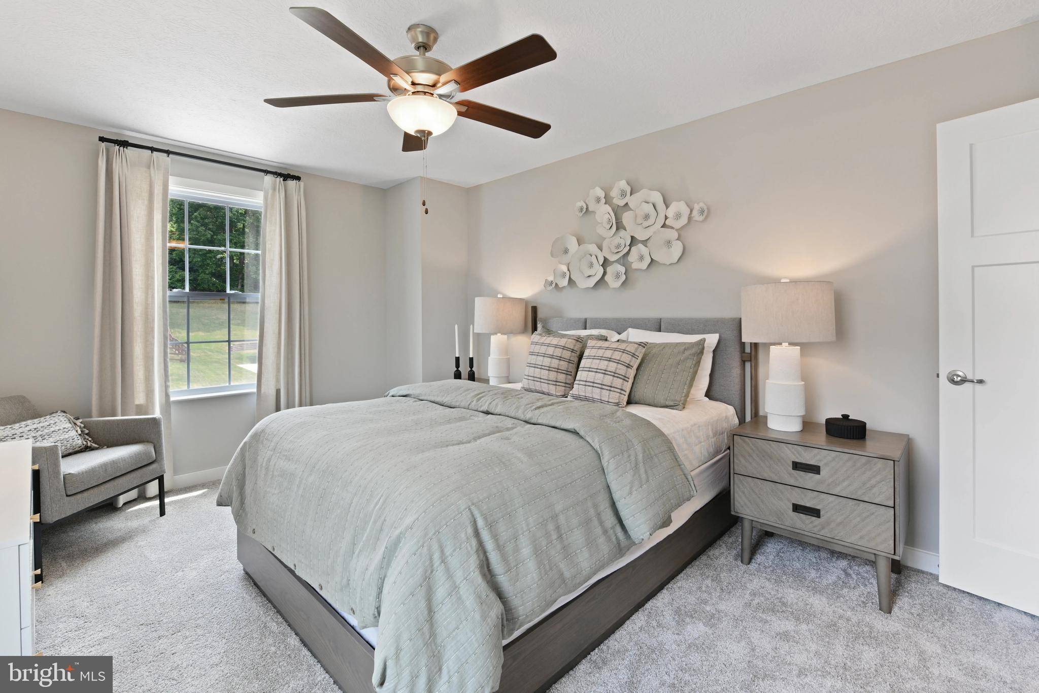 Fredericksburg, VA 22405,1 HILLSDALE DR