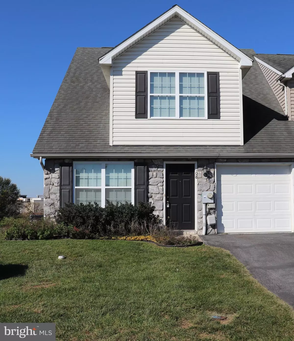 Ranson, WV 25438,108 FUZZY TAIL DR