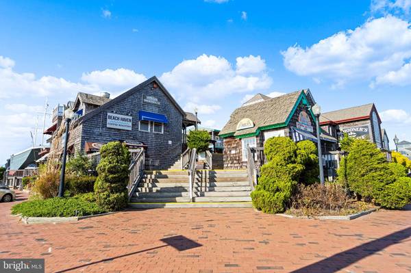 Beach Haven, NJ 08008,325 9TH STREET