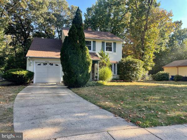 8260 WEYMOUTH DR, Pennsauken, NJ 08109