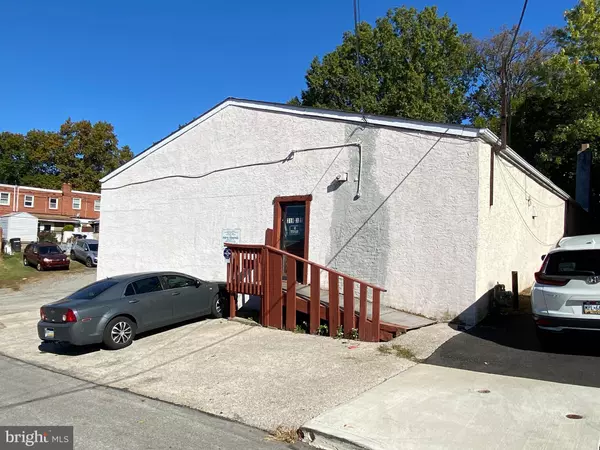 Norristown, PA 19401,321 W POPLAR ST