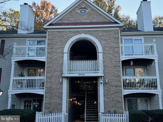 8604 SHADWELL DR #33, Alexandria, VA 22309