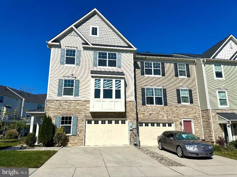 200 MARINA VIEW CT, Essex, MD 21221