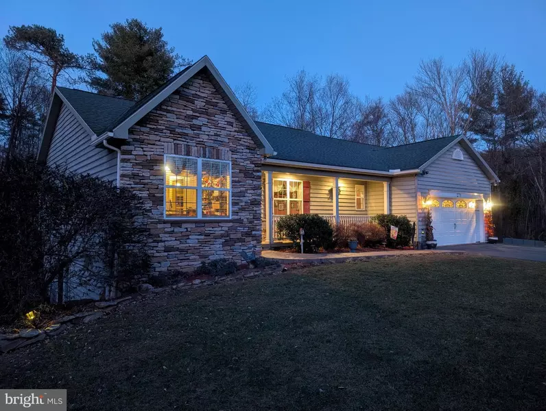 271 OKEFENOKE RD, New Bloomfield, PA 17068