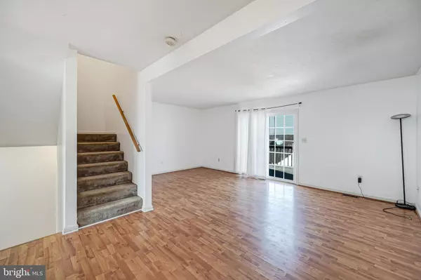 Mcsherrystown, PA 17344,24 SQUIRE CIR