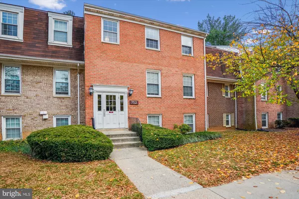 752 QUINCE ORCHARD BLVD #752-202,  Gaithersburg,  MD 20878