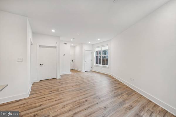 Philadelphia, PA 19144,6311-17 GERMANTOWN AVE #1BED/1BATH