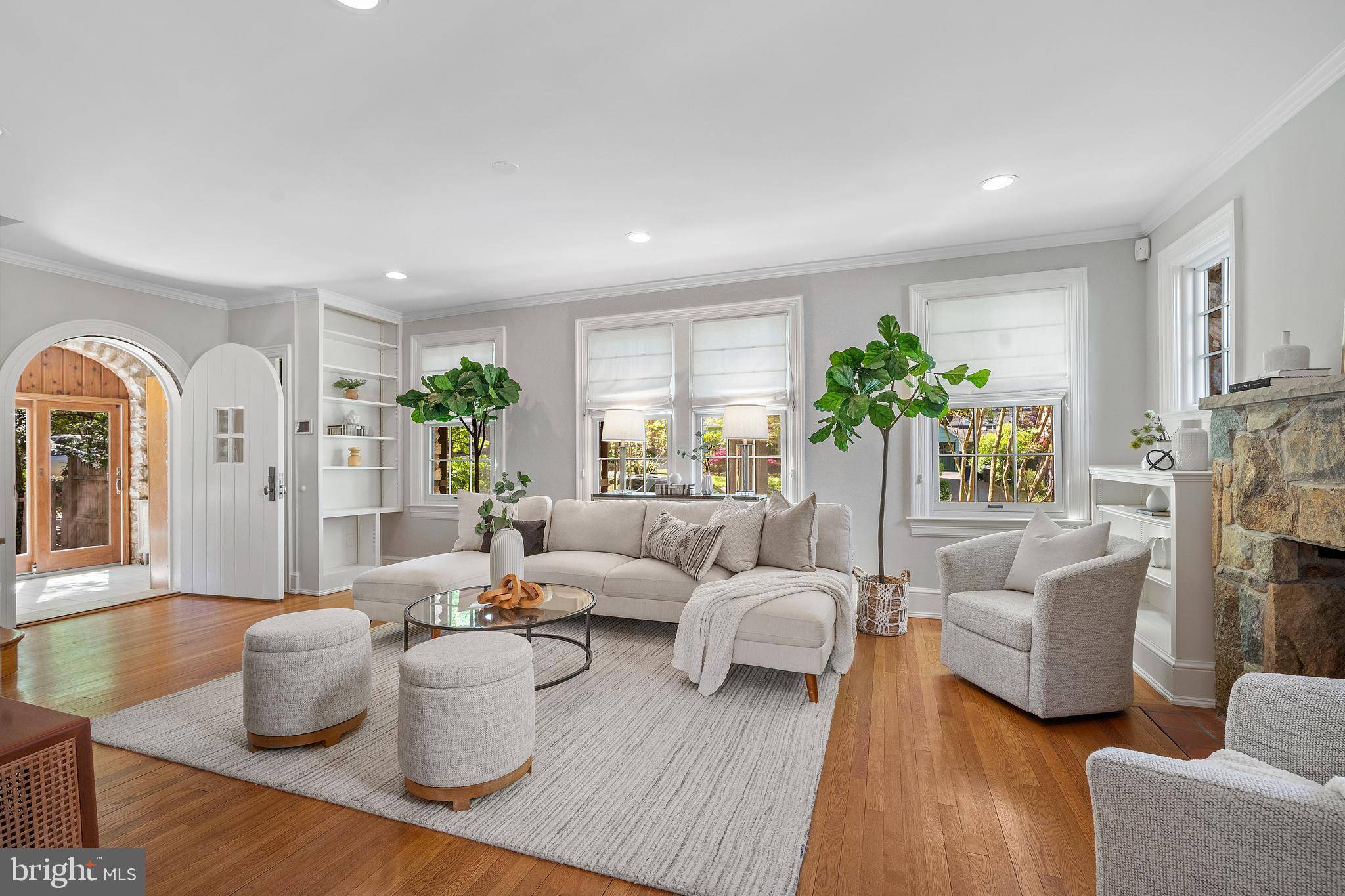 Chevy Chase, MD 20815,4619 LANGDRUM LN