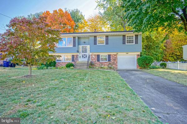 3211 CONCORD DR, Cinnaminson, NJ 08077