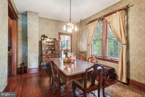 Wenonah, NJ 08090,104 N WEST AVE