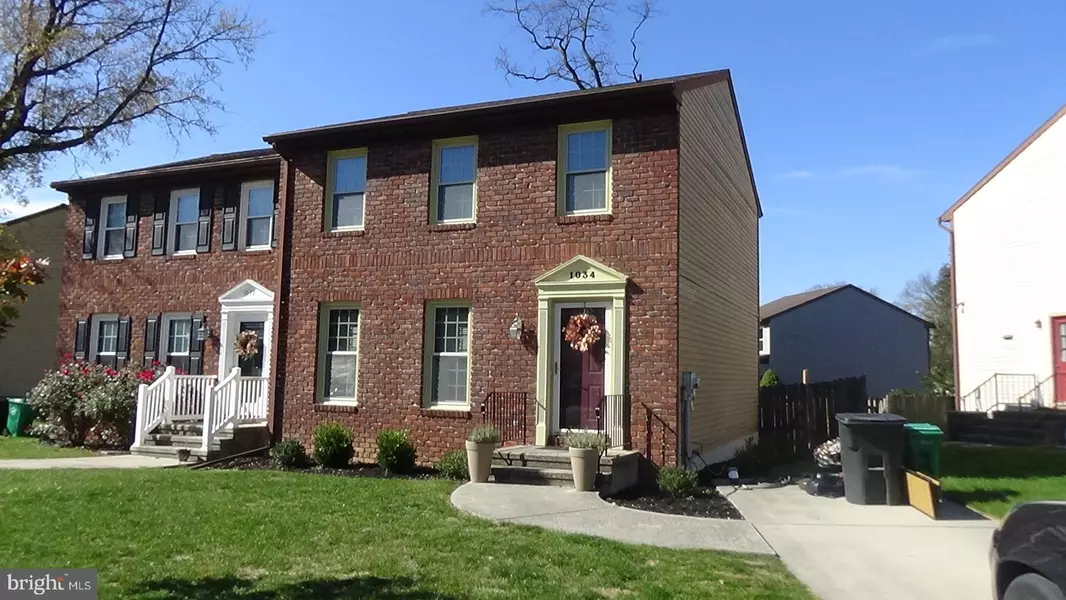 1034 NORTHFIELD DR, Carlisle, PA 17013