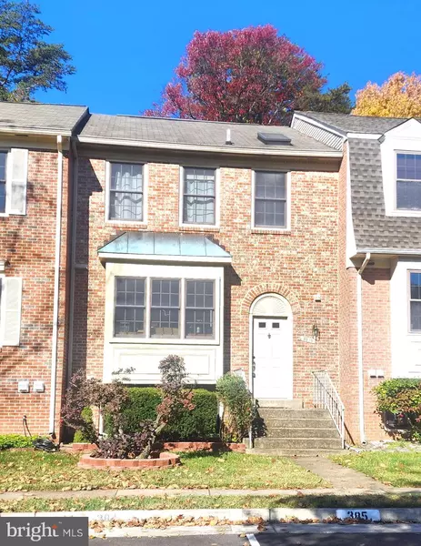 3910 TALLOW TREE CT, Fairfax, VA 22033