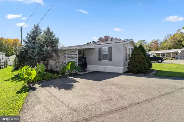 York, PA 17402,409 GINGER CIR