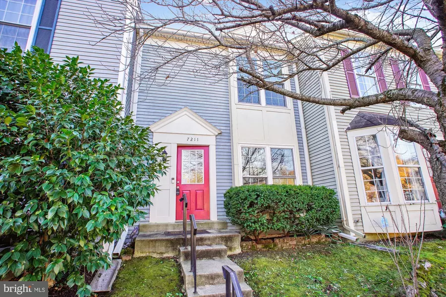 7211 PARSONS CT, Alexandria, VA 22306