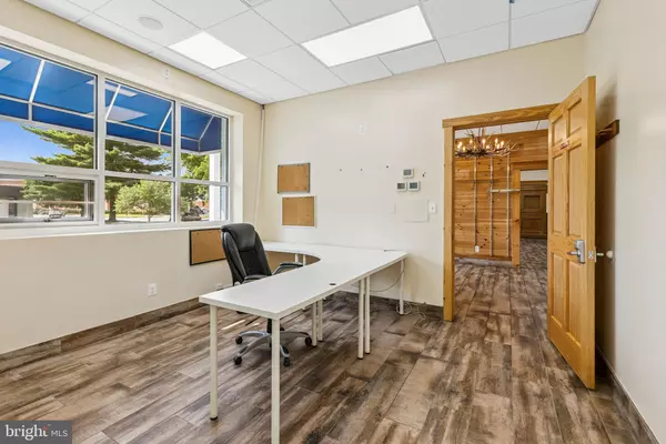 Aberdeen, MD 21001,102 N ROGERS ST