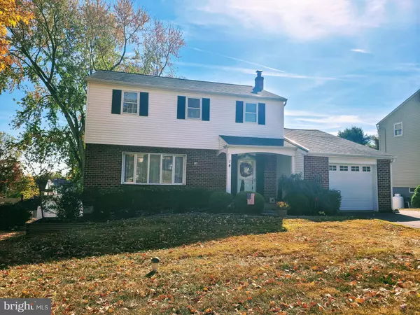 14 WINDING WAY, Upper Chichester, PA 19061