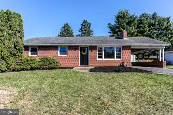 2360 SYCAMORE RD, York, PA 17408