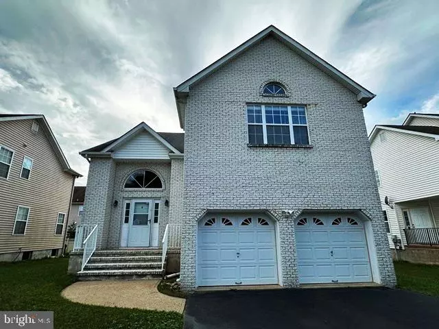 5 YORKSHIRE VILLAGE, Lawrence Township, NJ 08648