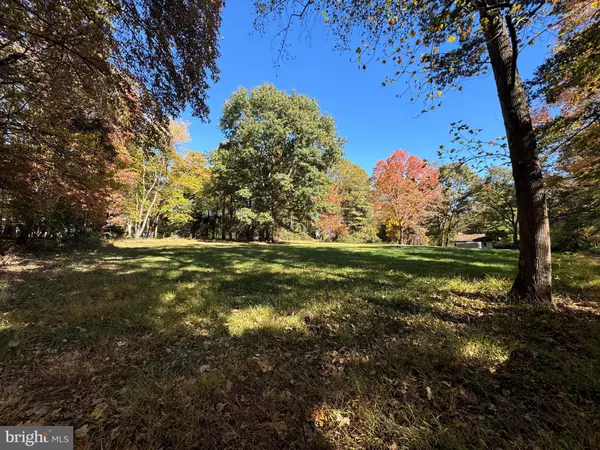 544 UTTERBACK STORE RD,  Great Falls,  VA 22066