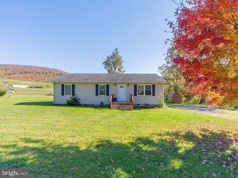 49 SEE LN, Mathias, WV 26812