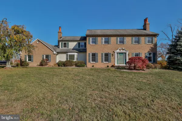 2089 CHESTNUT RD, Coopersburg, PA 18036