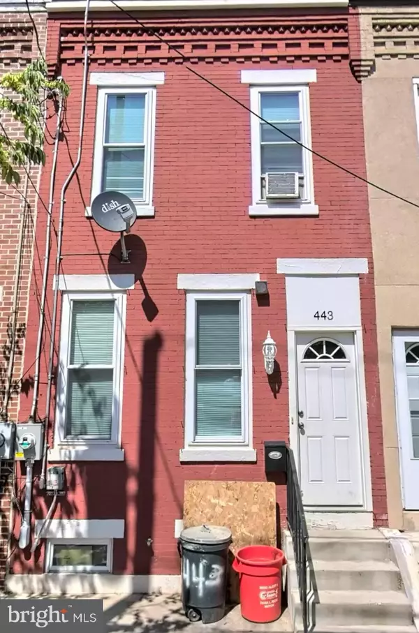 443 TRENTON AVE, Camden, NJ 08103