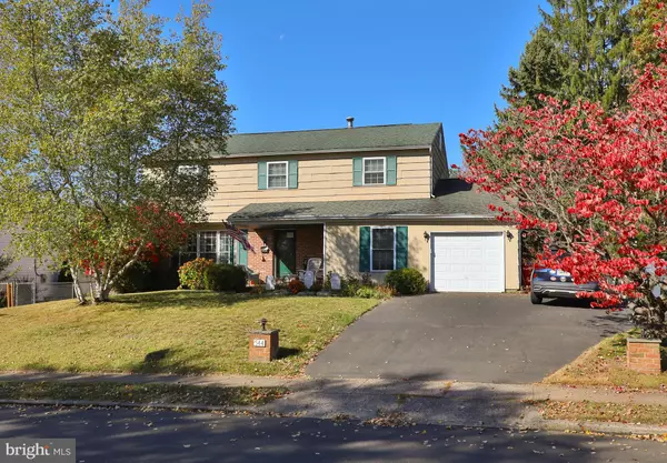 Warminster, PA 18974,544 PENROSE LN