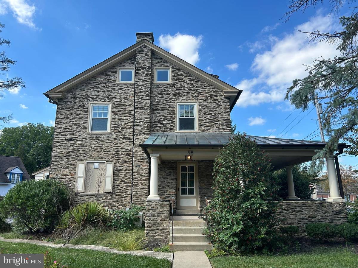 Paoli, PA 19301,98 DARBY RD