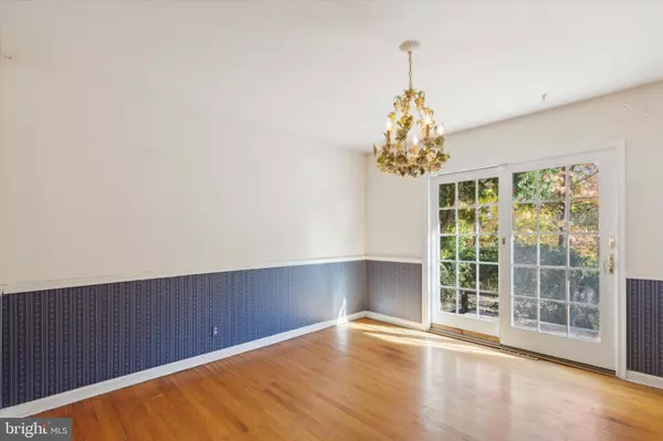 Ambler, PA 19002,540 TENNIS AVE