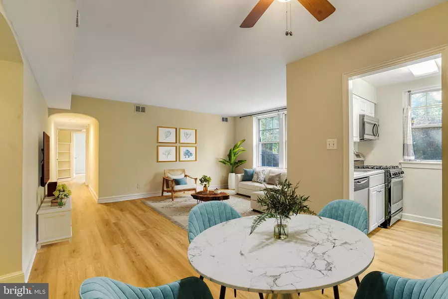 24 S OLD GLEBE RD #2-C, Arlington, VA 22204