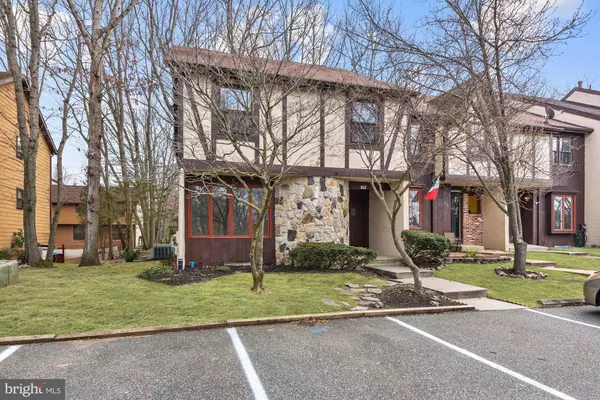 215 KEATS CT, Sicklerville, NJ 08081