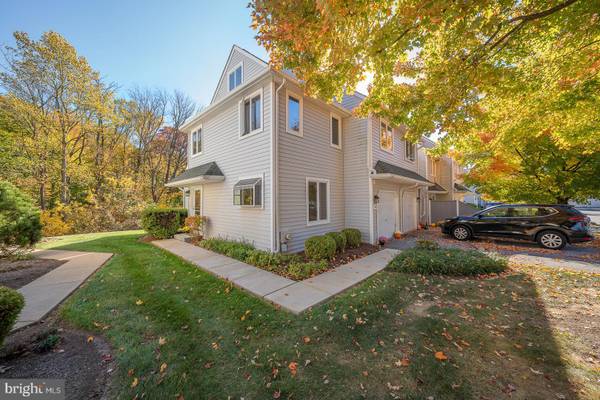 122 W THOMAS CT, Kennett Square, PA 19348