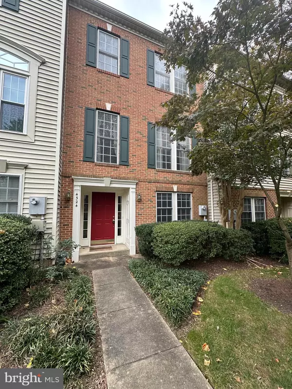 Fairfax, VA 22033,4324 THOMAS BRIGADE LN