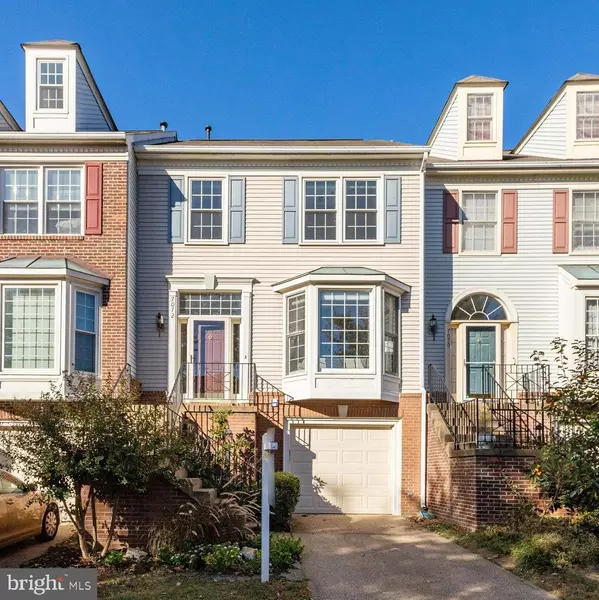 7072 ELTON WAY, Alexandria, VA 22315