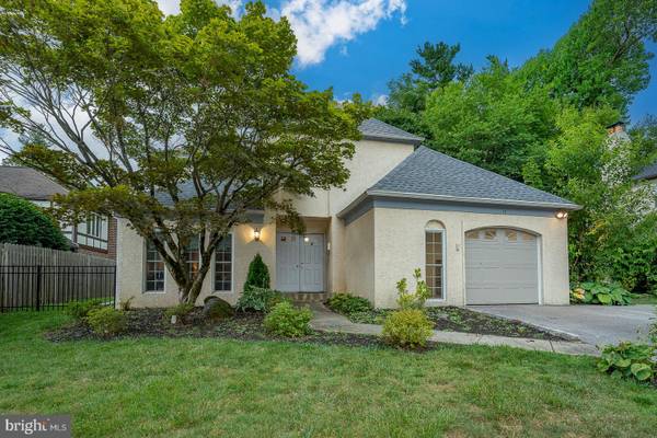 12 RAYNHAM RD, Merion Station, PA 19066