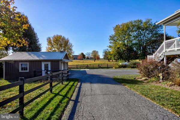 Honey Brook, PA 19344,688 CHURCHTOWN RD