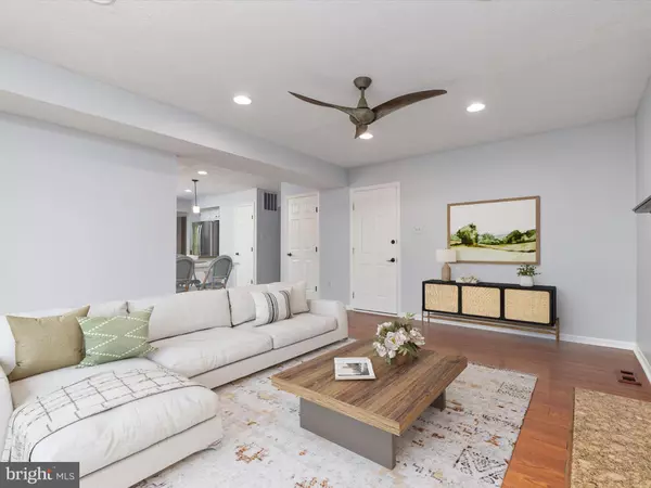 Crofton, MD 21114,1825 JUDICIAL WAY