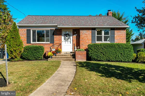 1313 HILLSIDE TER,  Alexandria,  VA 22302