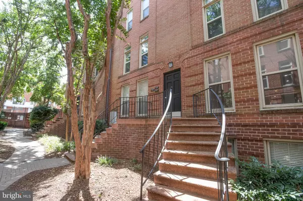 1437 A ST NE #1437,  Washington,  DC 20002