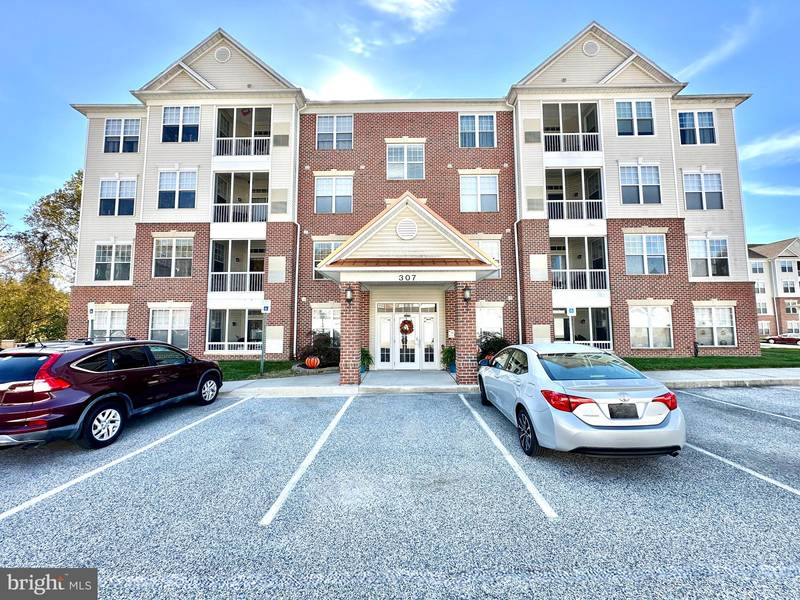 307 TIREE CT #303, Abingdon, MD 21009