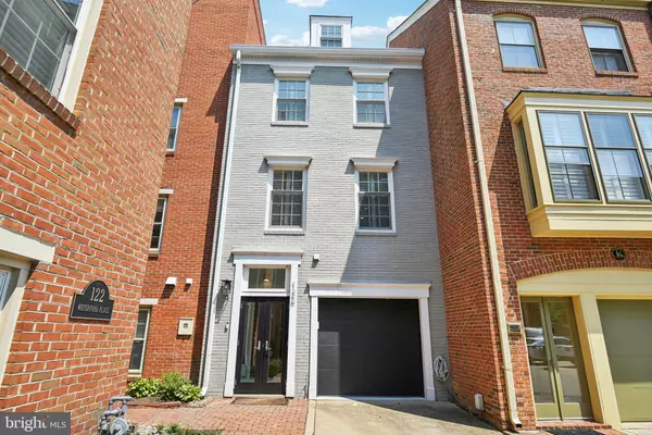 Alexandria, VA 22314,126 WATERFORD PL