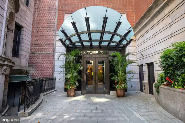 Philadelphia, PA 19103,130 S 18TH ST #2801