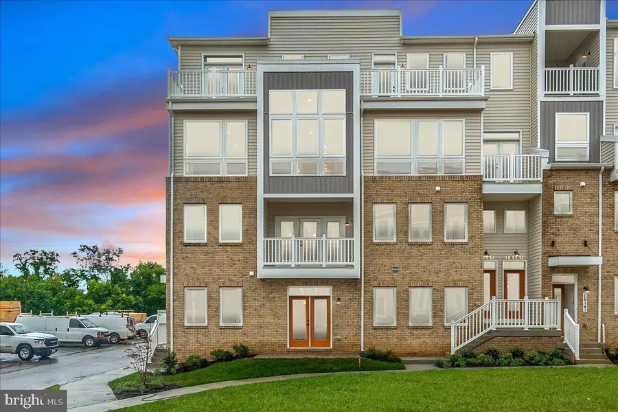 1622 BLACKSMITH WAY UNIT B, Frederick, MD 21702