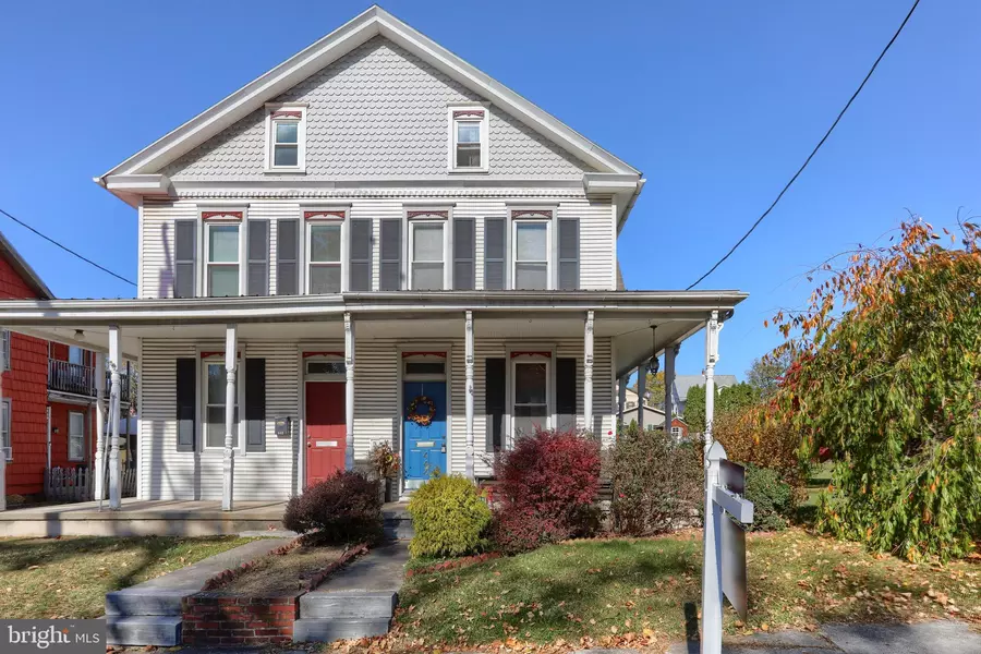 443 E MAIN ST, Annville, PA 17003